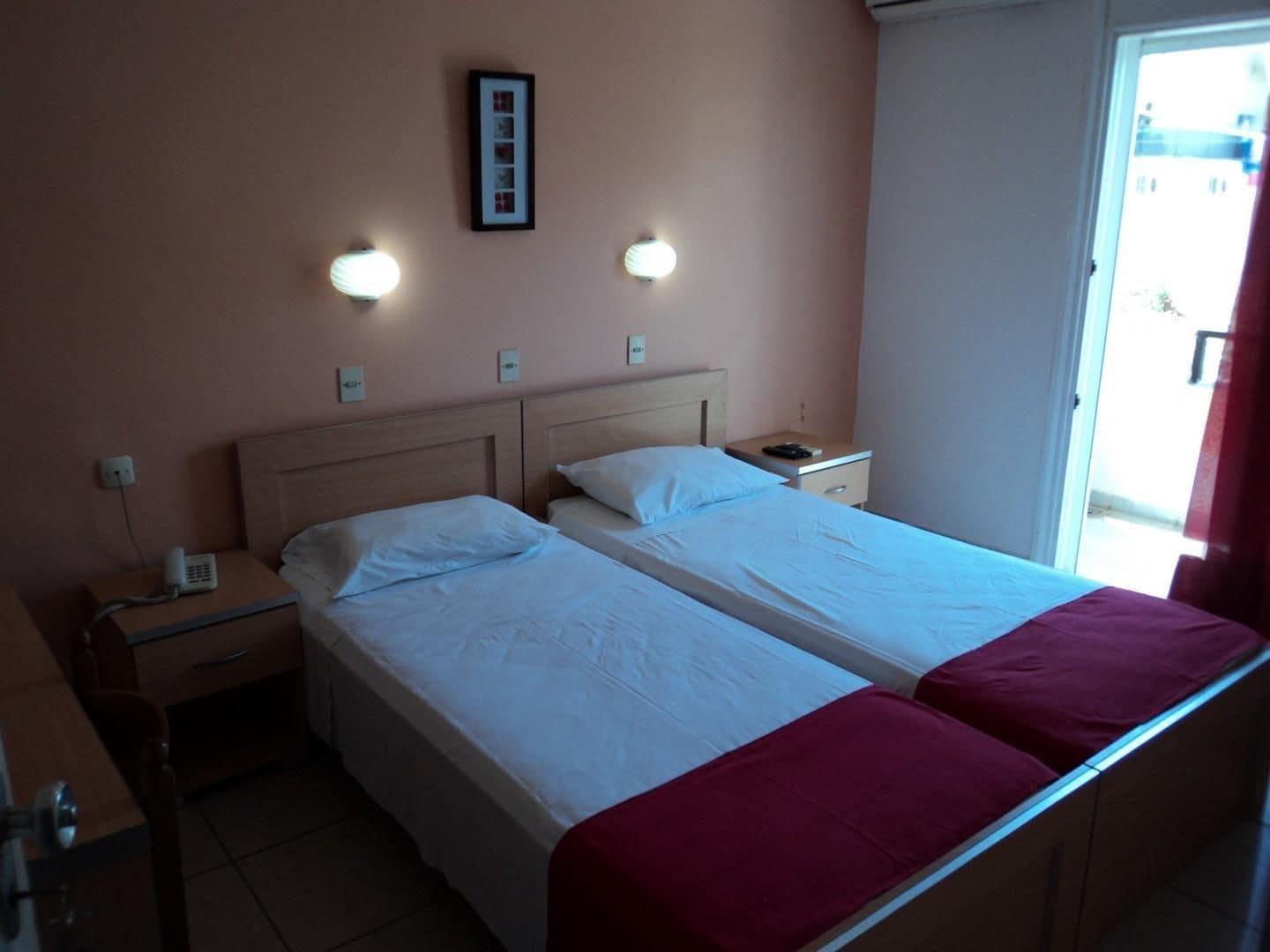 Rhodes City Zefyros Hotel מראה חיצוני תמונה