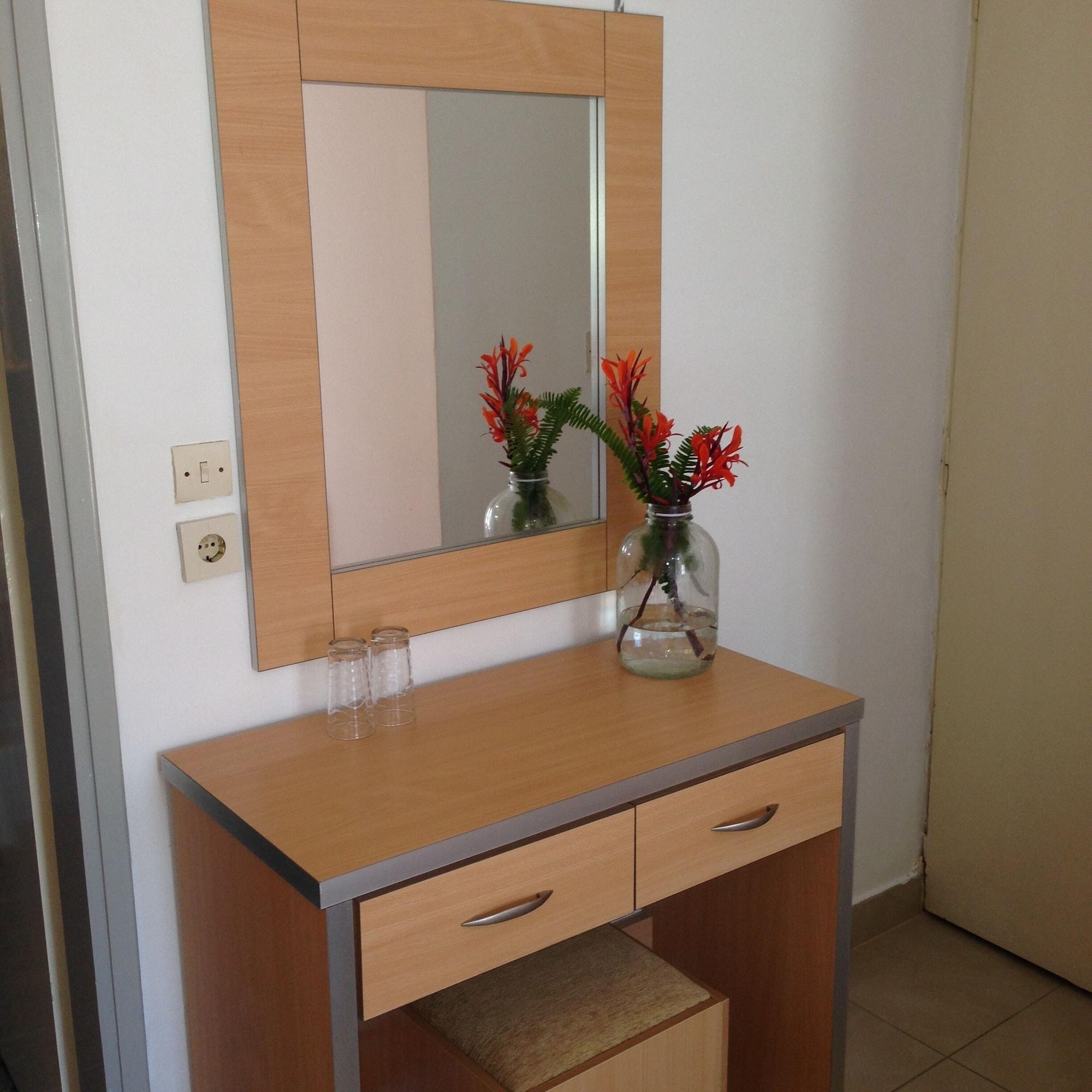Rhodes City Zefyros Hotel מראה חיצוני תמונה