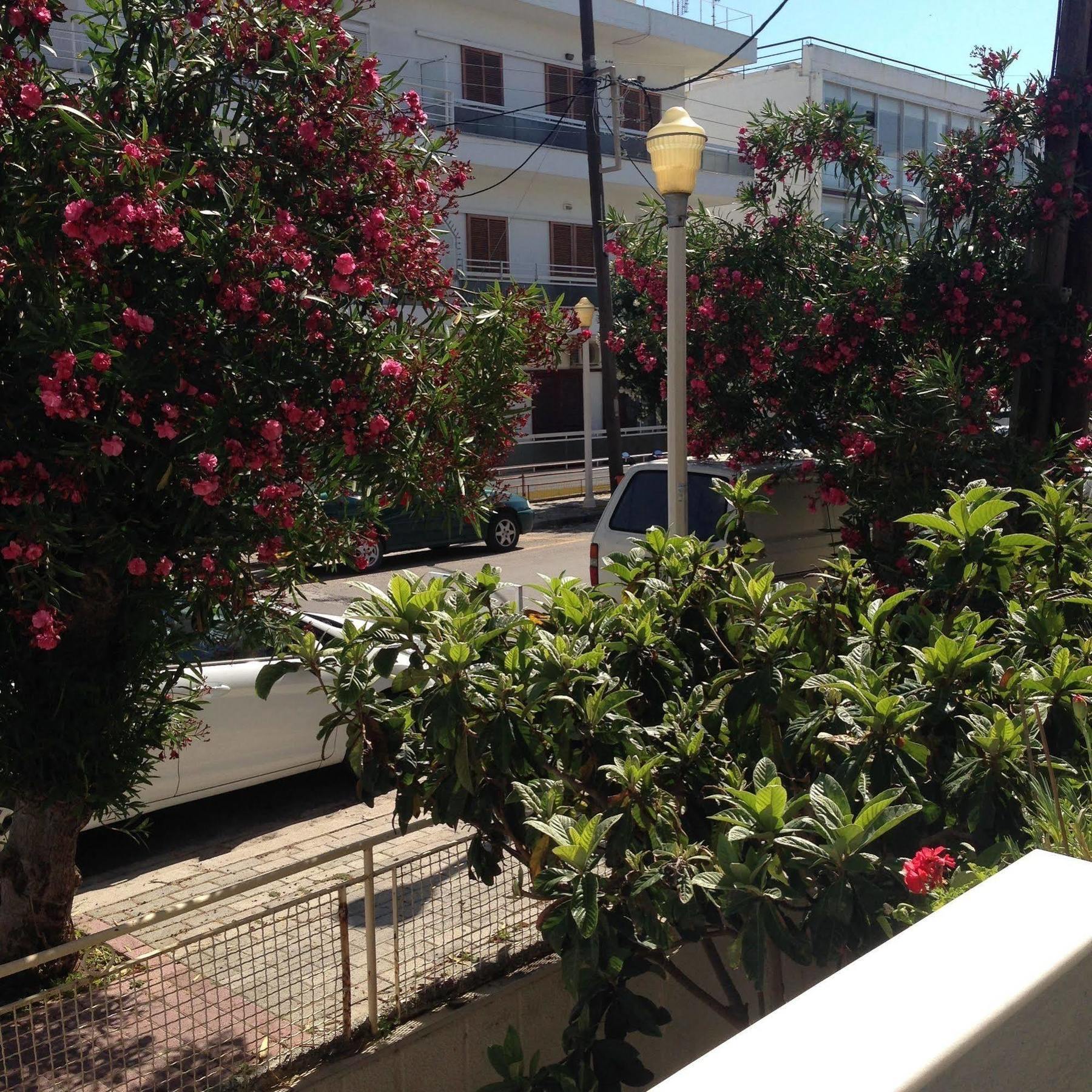 Rhodes City Zefyros Hotel מראה חיצוני תמונה